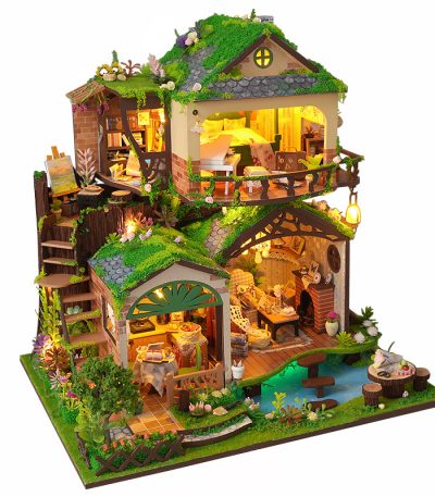 Treehouse Miniature Kit Beyond the Forest
